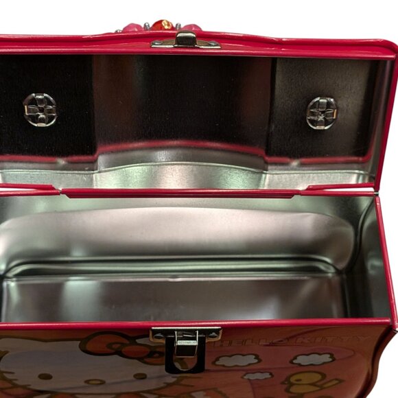 Hello Kitty Tin Lunch Box 2012 Sanrio Beaded Handle Pink Metal Collectible EUC - Picture 5 of 6